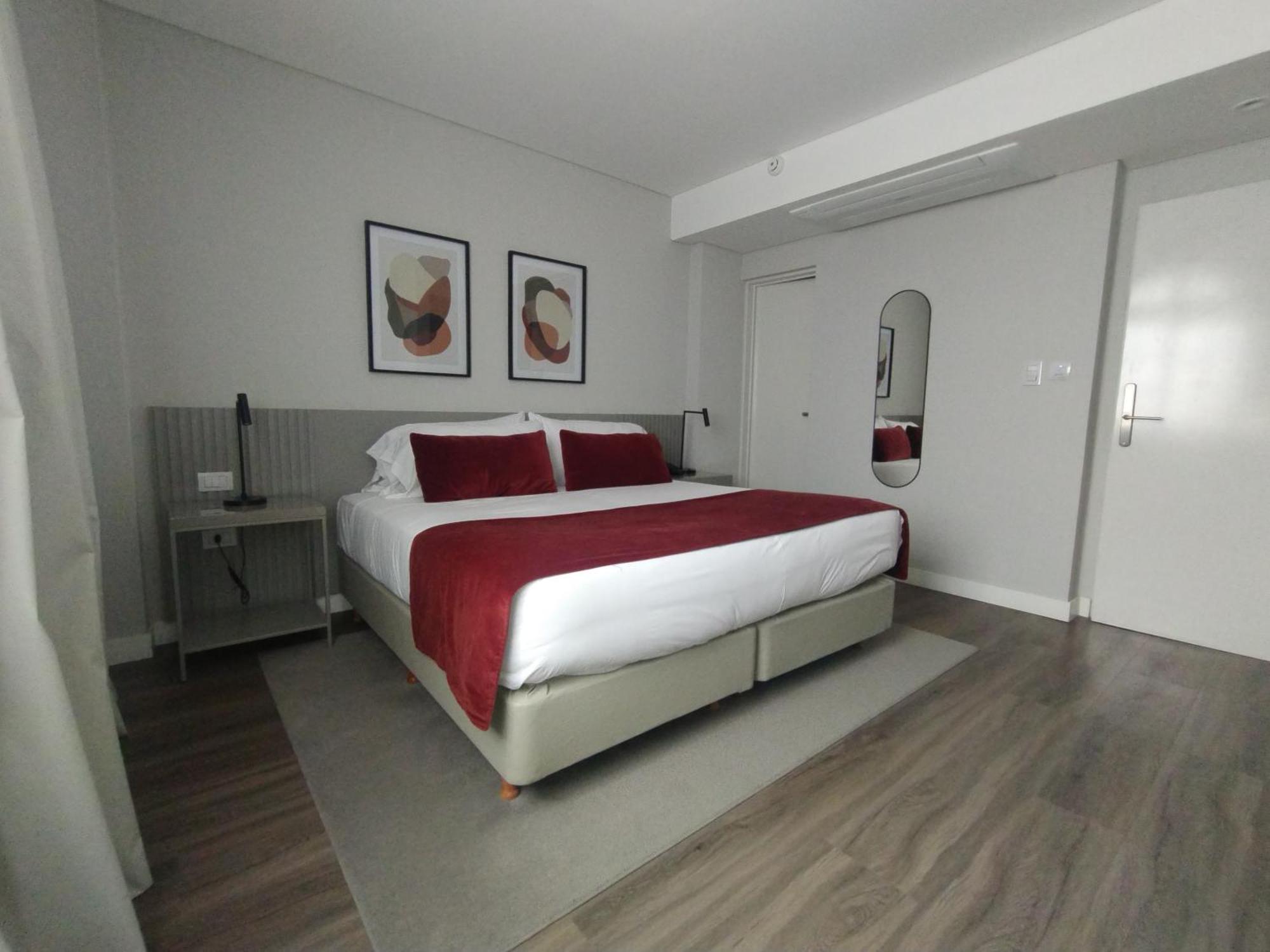 Hotel Guemes Salta Buitenkant foto